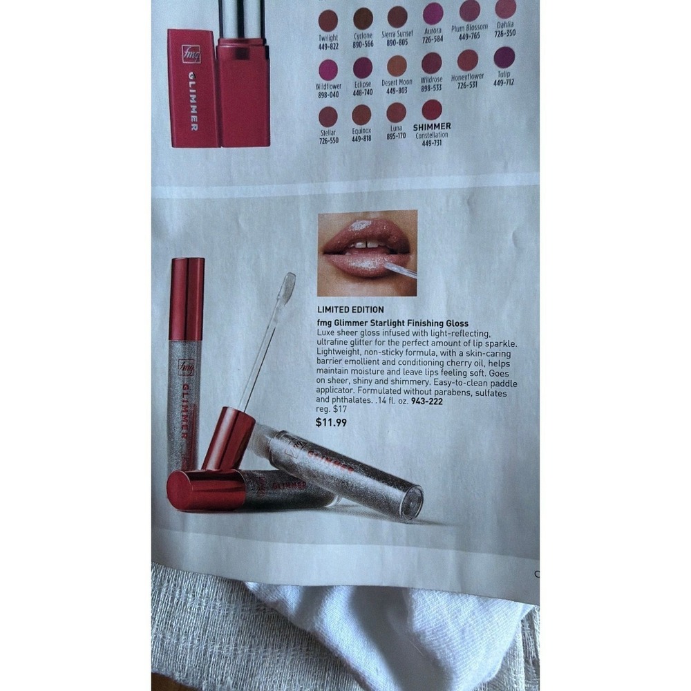 Avon LIMITED EDITION glimmer- starlight finishing gloss